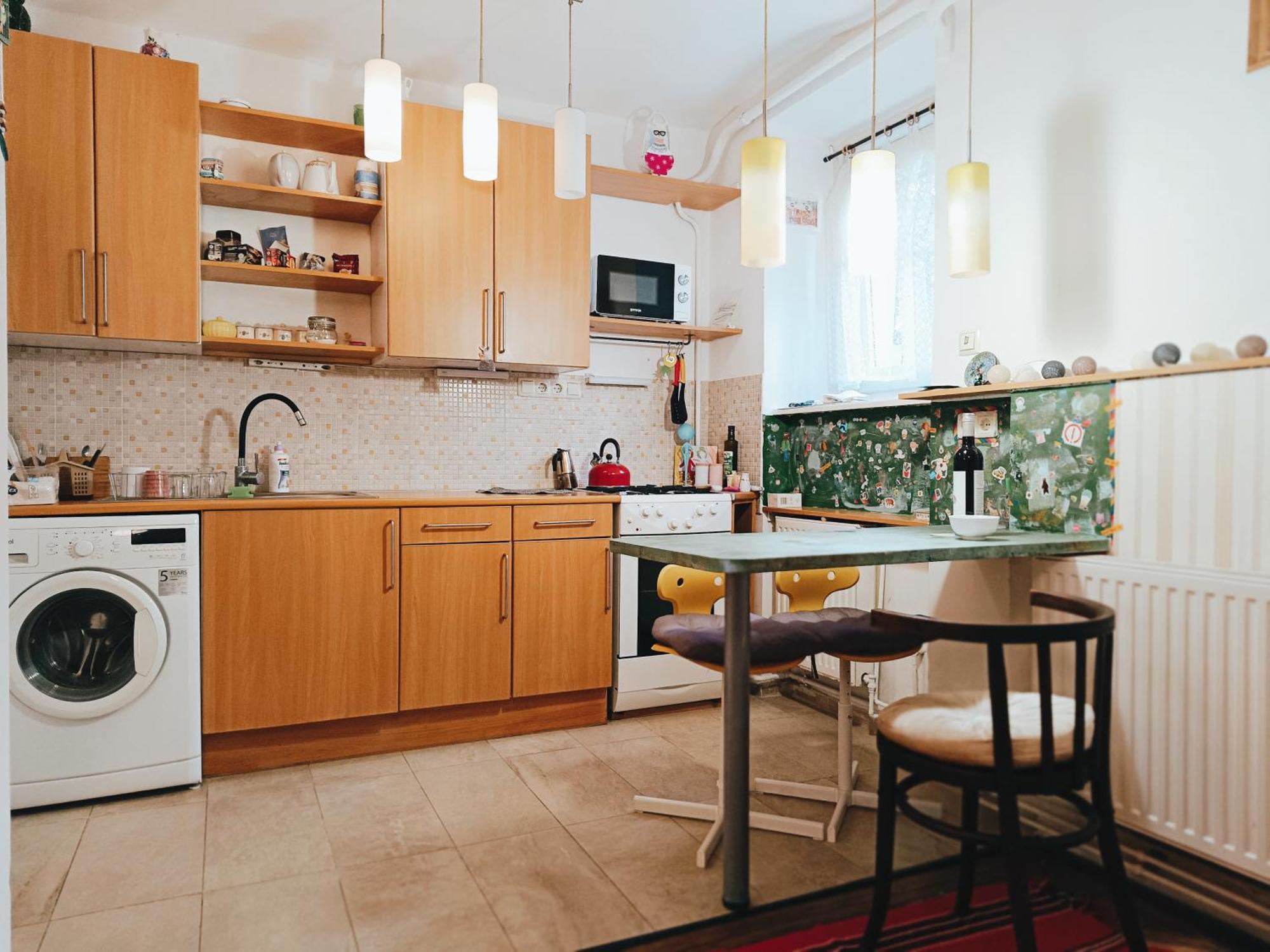 Flat In Historic Villa With Your Own Private Garden, Near City Park Budapest Bagian luar foto