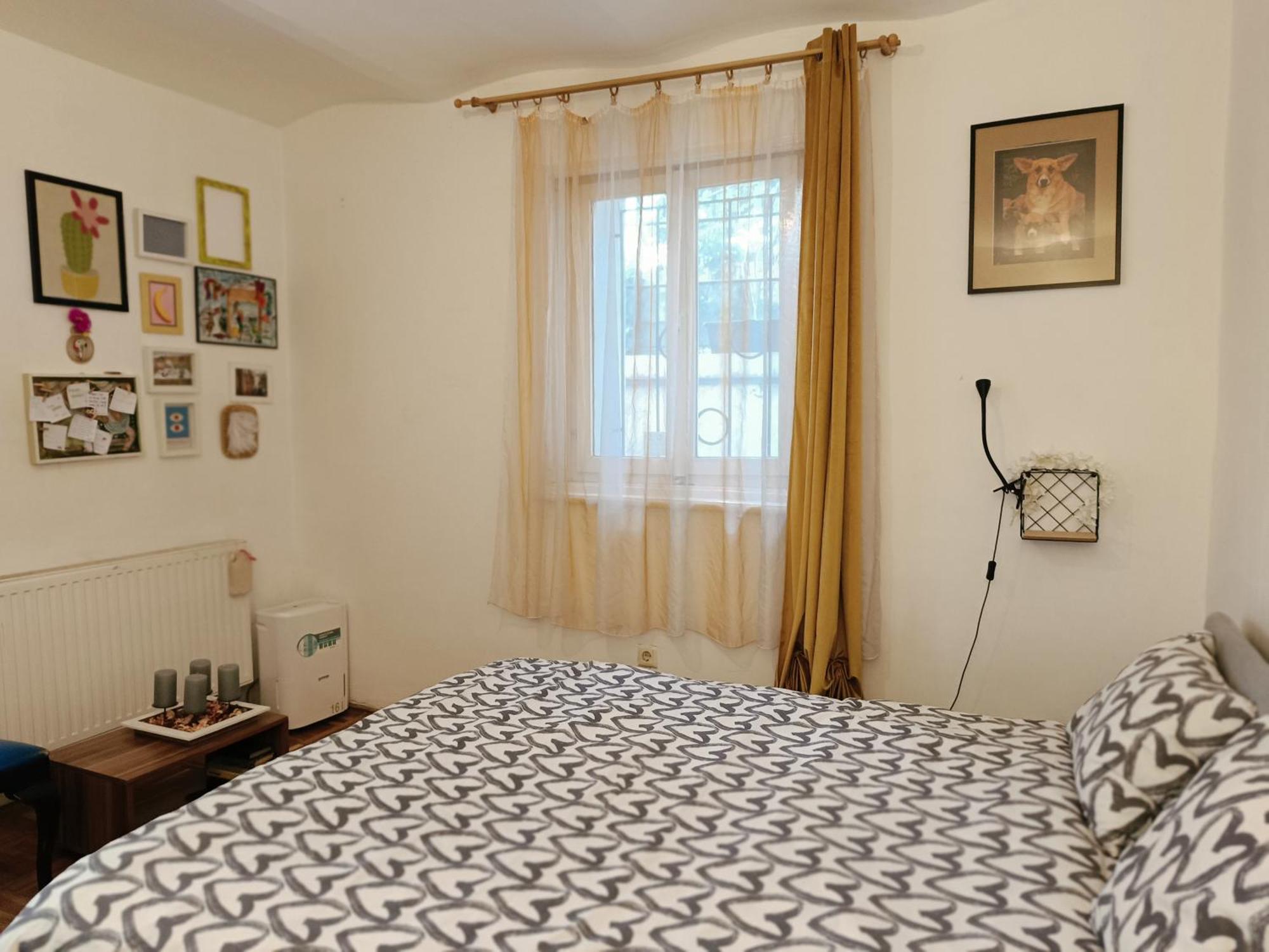 Flat In Historic Villa With Your Own Private Garden, Near City Park Budapest Bagian luar foto